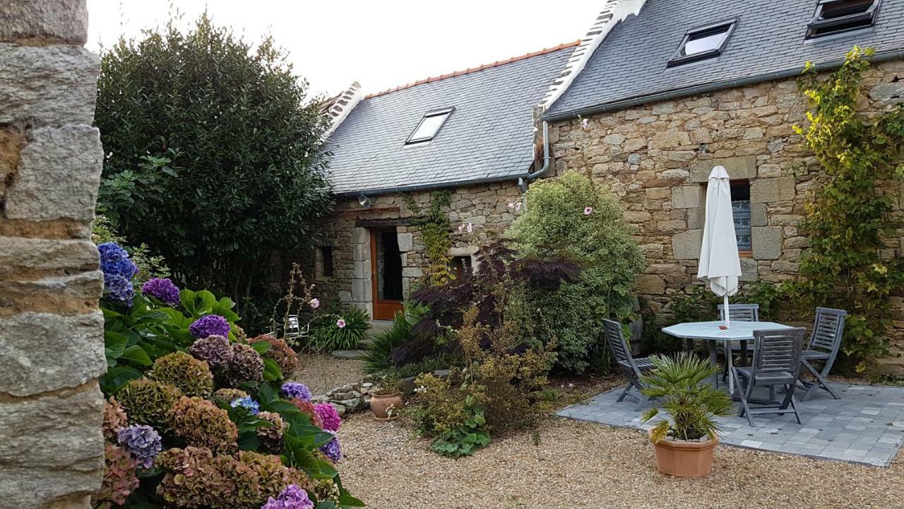La Ferme De Kerhors Hotel Tremeoc Exterior photo