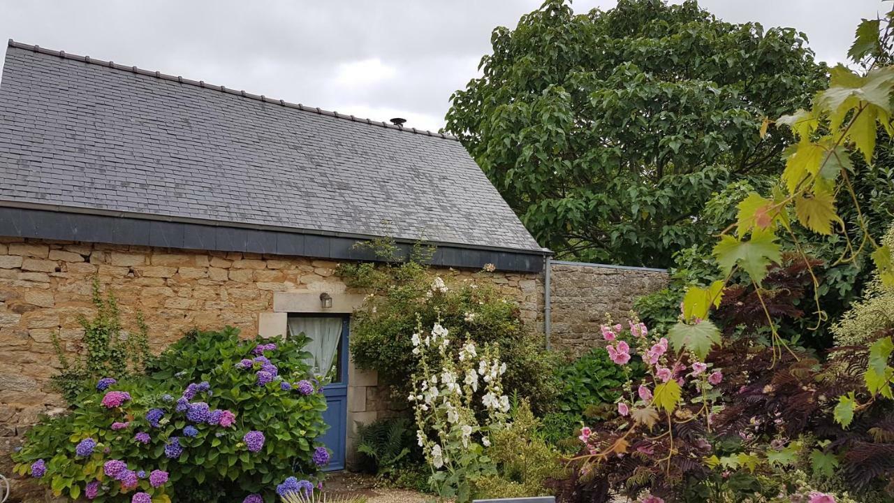 La Ferme De Kerhors Hotel Tremeoc Exterior photo